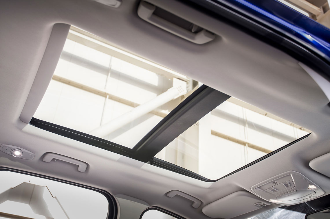 Ford Kuga 2016, прозрачная крыша, люк